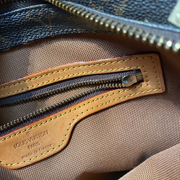 Authentic LV - Picture 7 of 15